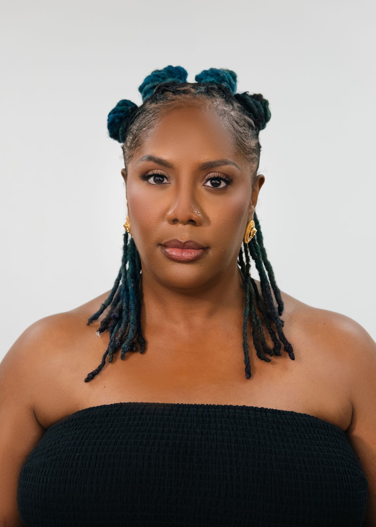 Self Application Makeup Class - SATURDAY DAYTIME May 9th from 12-3pm