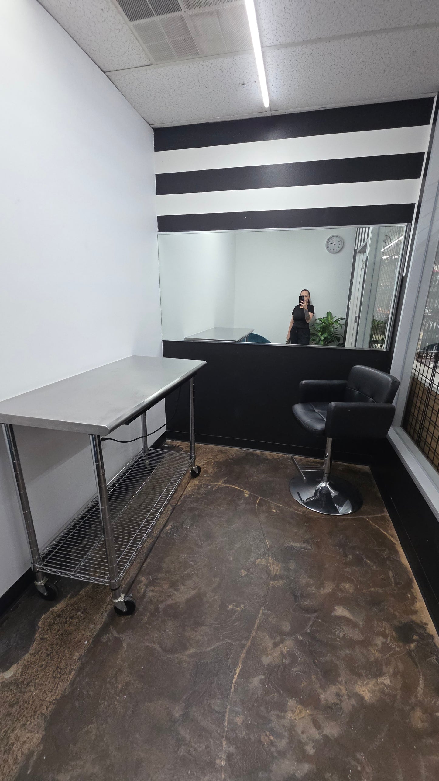 Mini Room Rental ⭐️ $10 per hour