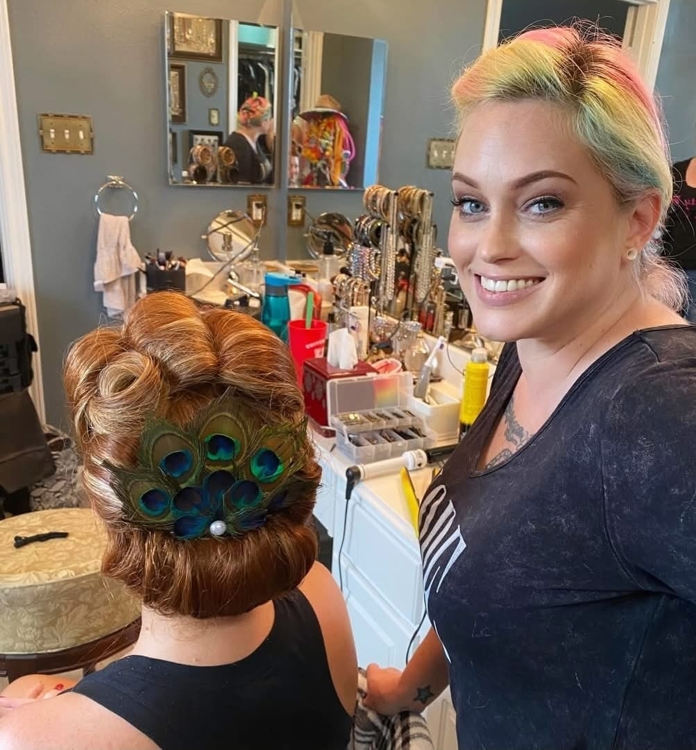 Hair Styling Class: Curls & Updo's - November 13 @ 4pm