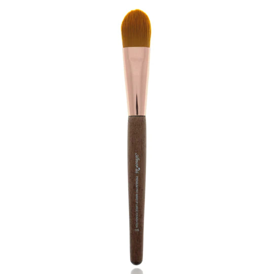 Amor Us Large Foundation Brush 105