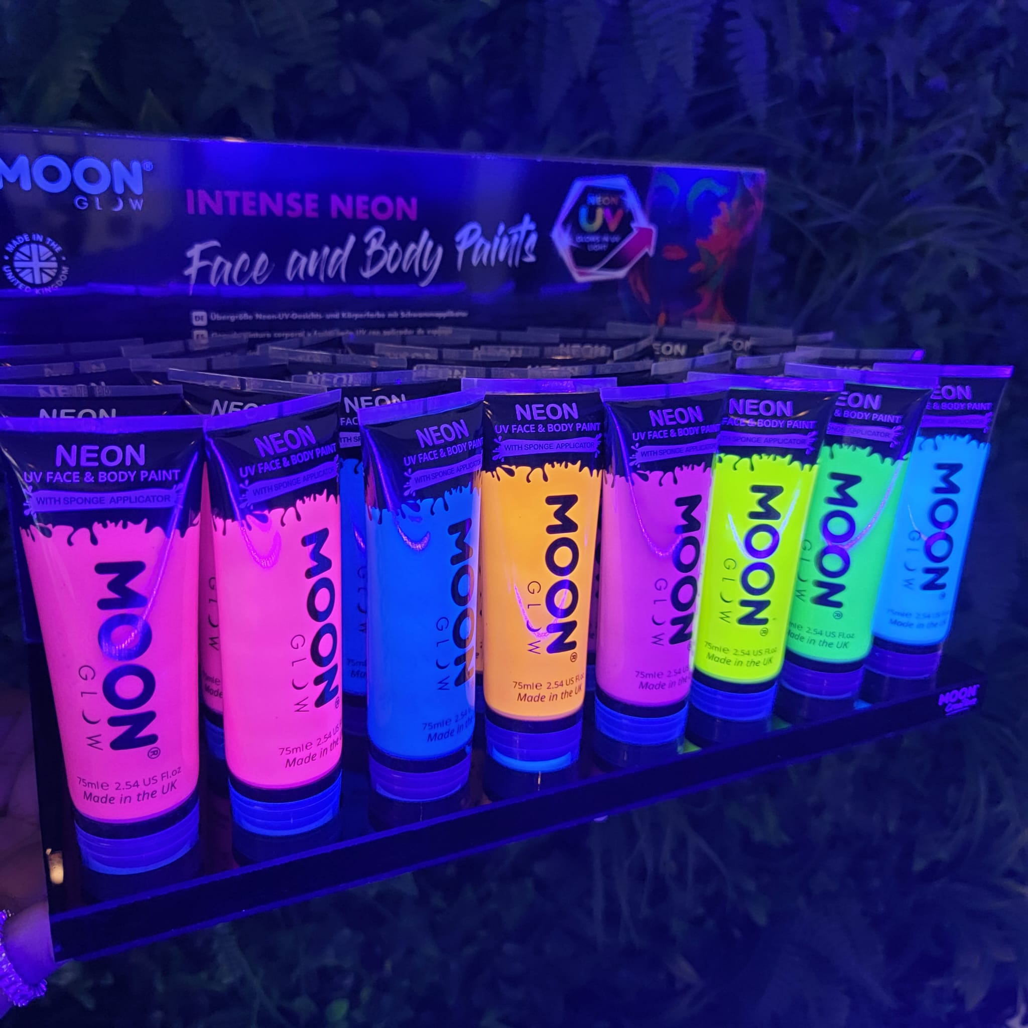 Moon Glow Neon Uv Face & Body Paint W/applicator, 75ml – The Make-Up ...