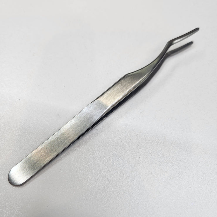 theMUAproject Cambered Lash Tweezers