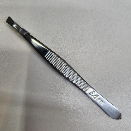 theMUAproject Slant Tip Tweezers