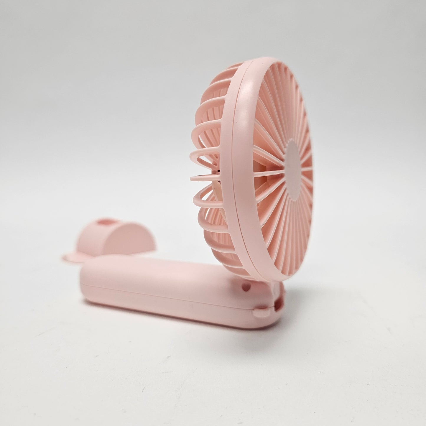 Standing Beauty Fan - Pink
