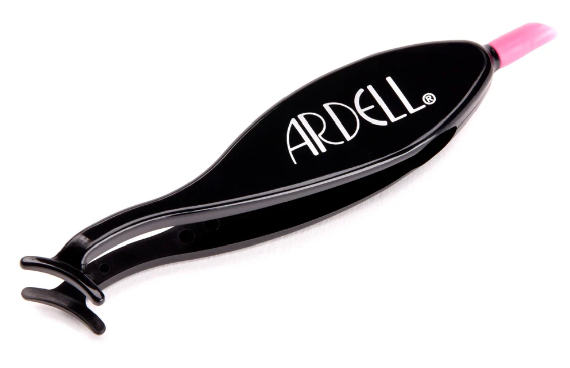 Adrell dual lash applicator with curved applicator on one side and a soft pink tip applicator on the other side. 