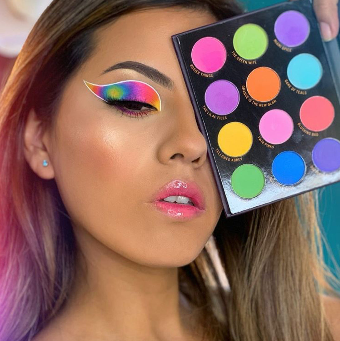 City of Pastel Lights - 12 Pastel Pigment & Eyeshadow
