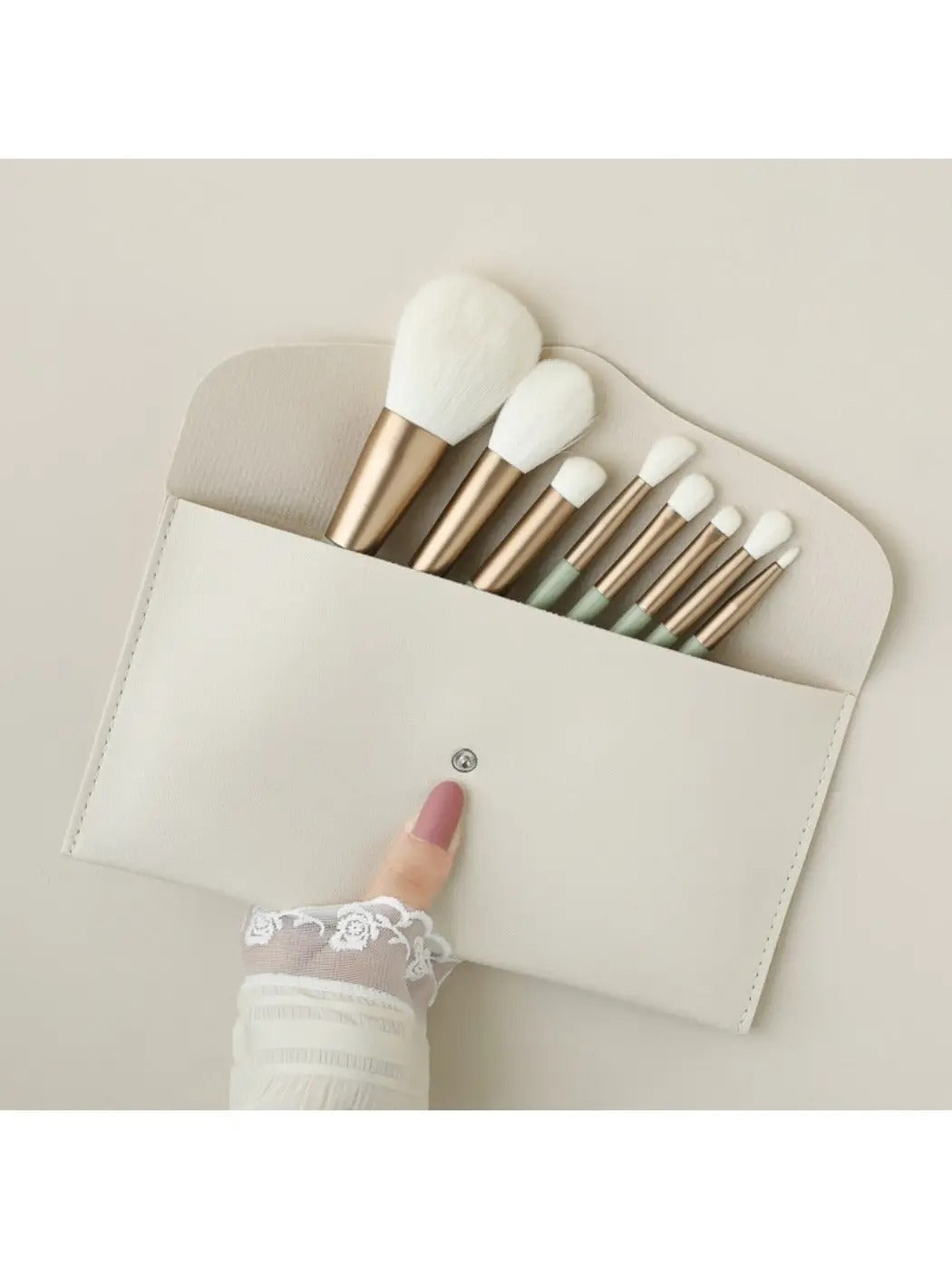 8 Piece Makeup Brush Set