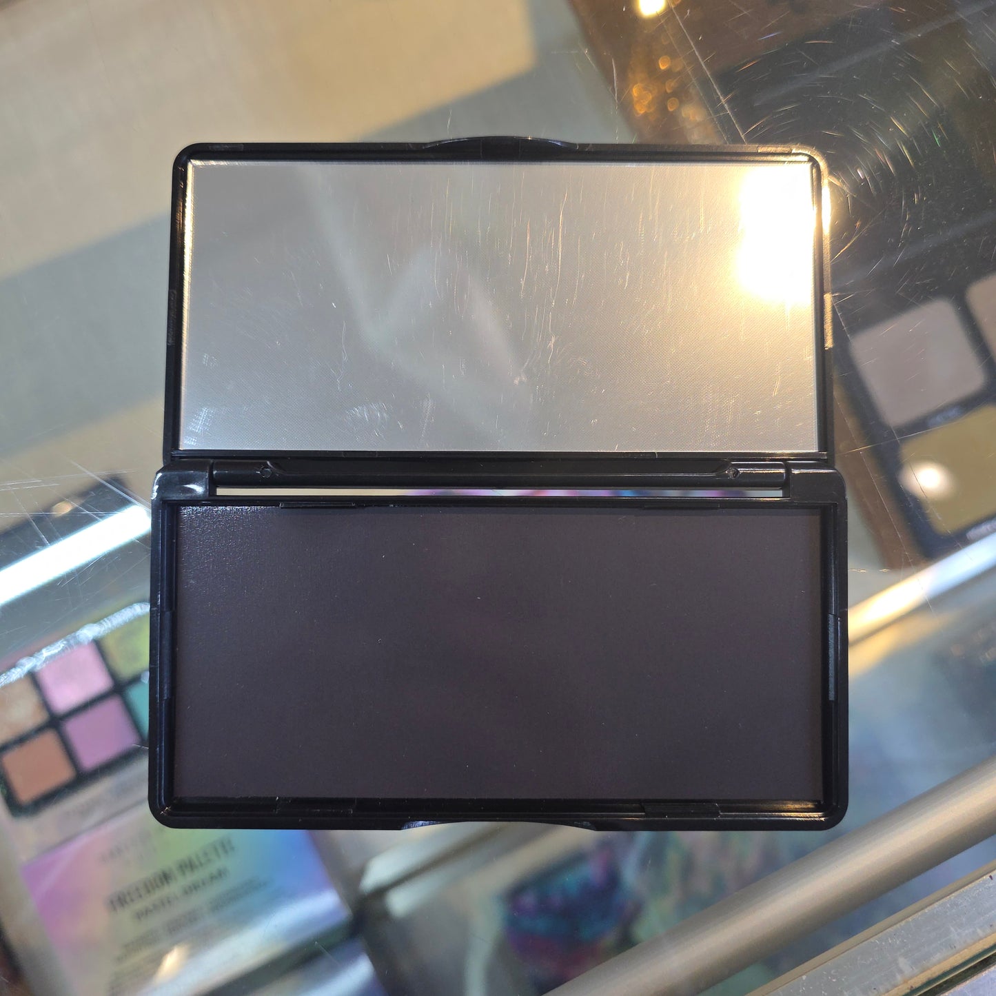 Empty Magnetic Palette with Mirror