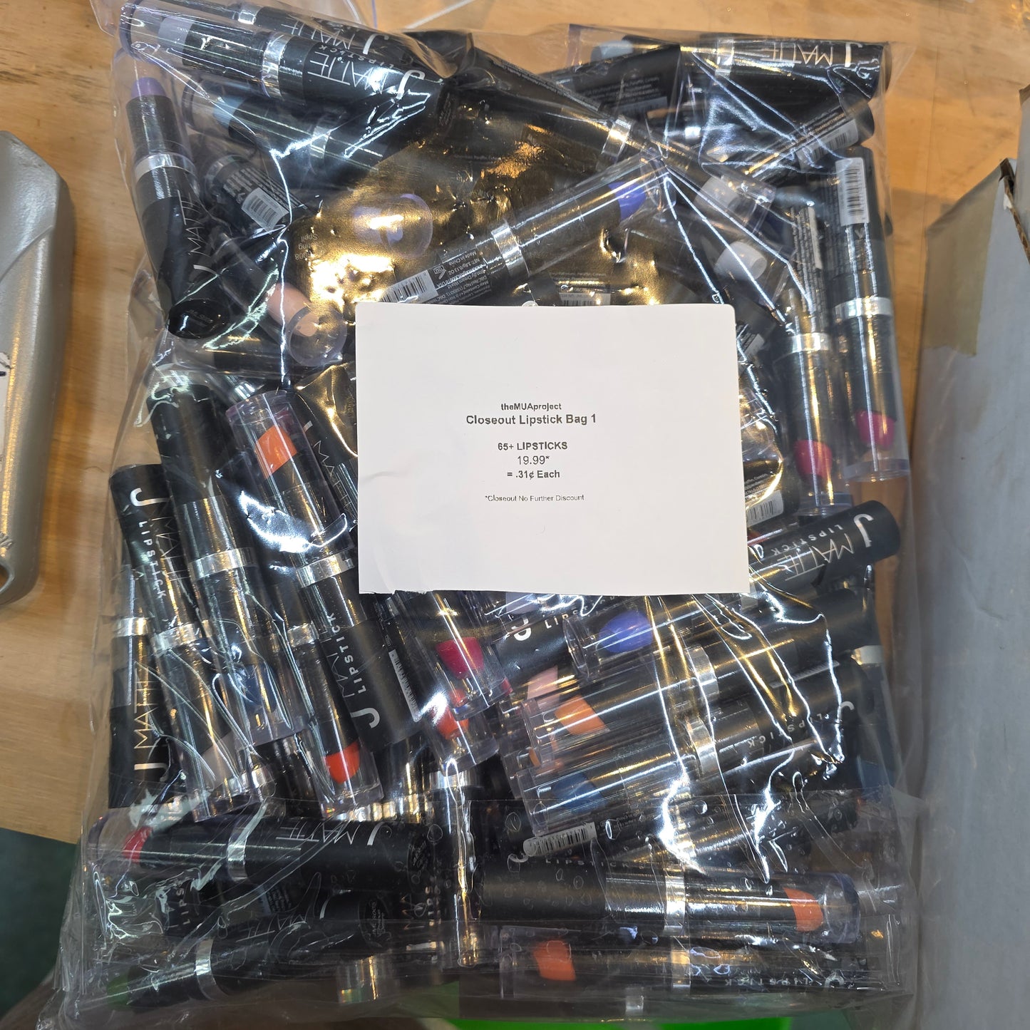 🔥 theMUAproject Assorted Lipstick Bag