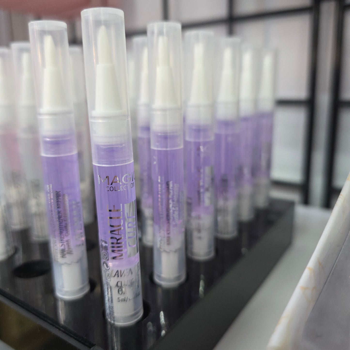 Magic Collection -  Cuticle Oil Pen - Lavender NC200-LAV