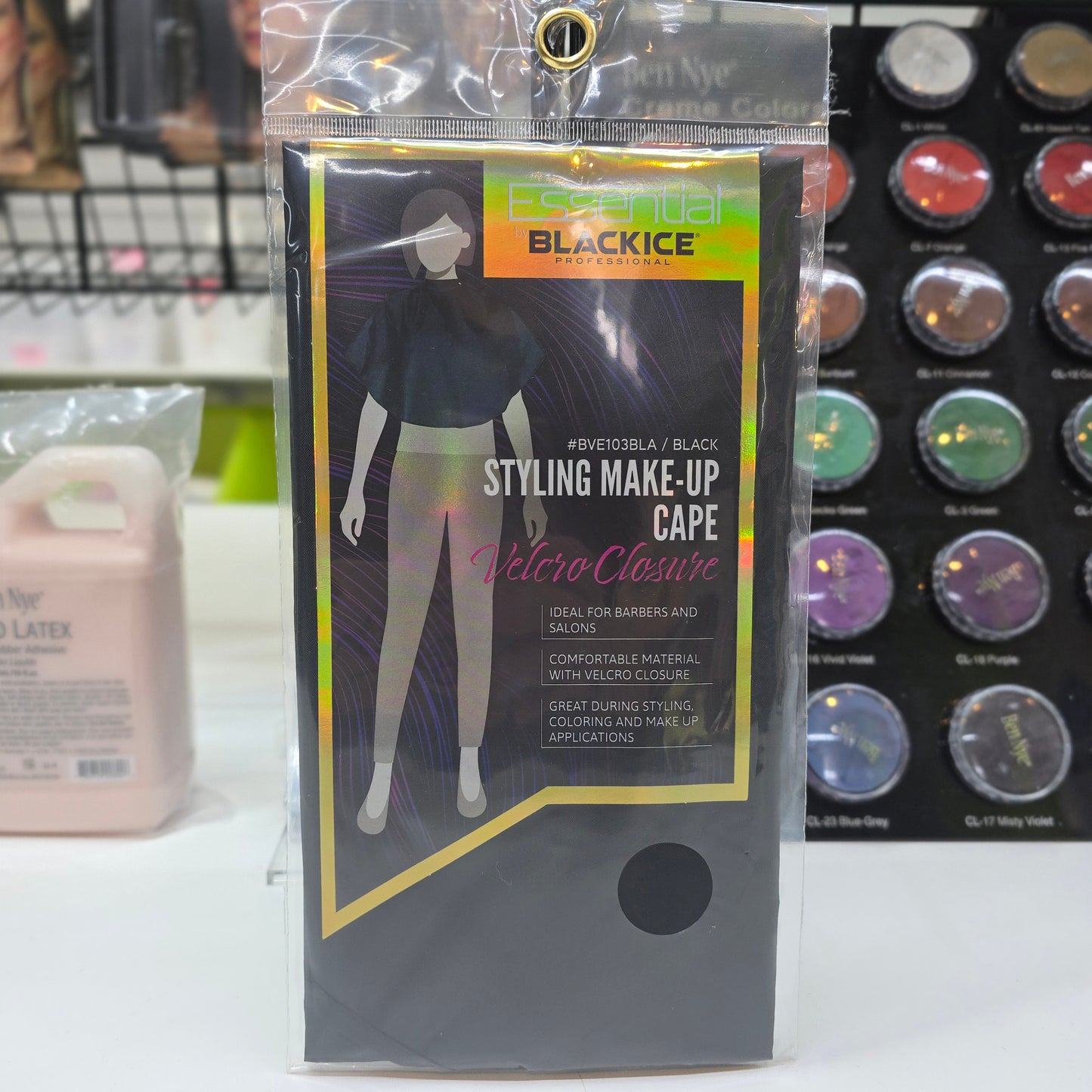 Black Ice Styling Make-Up Cape