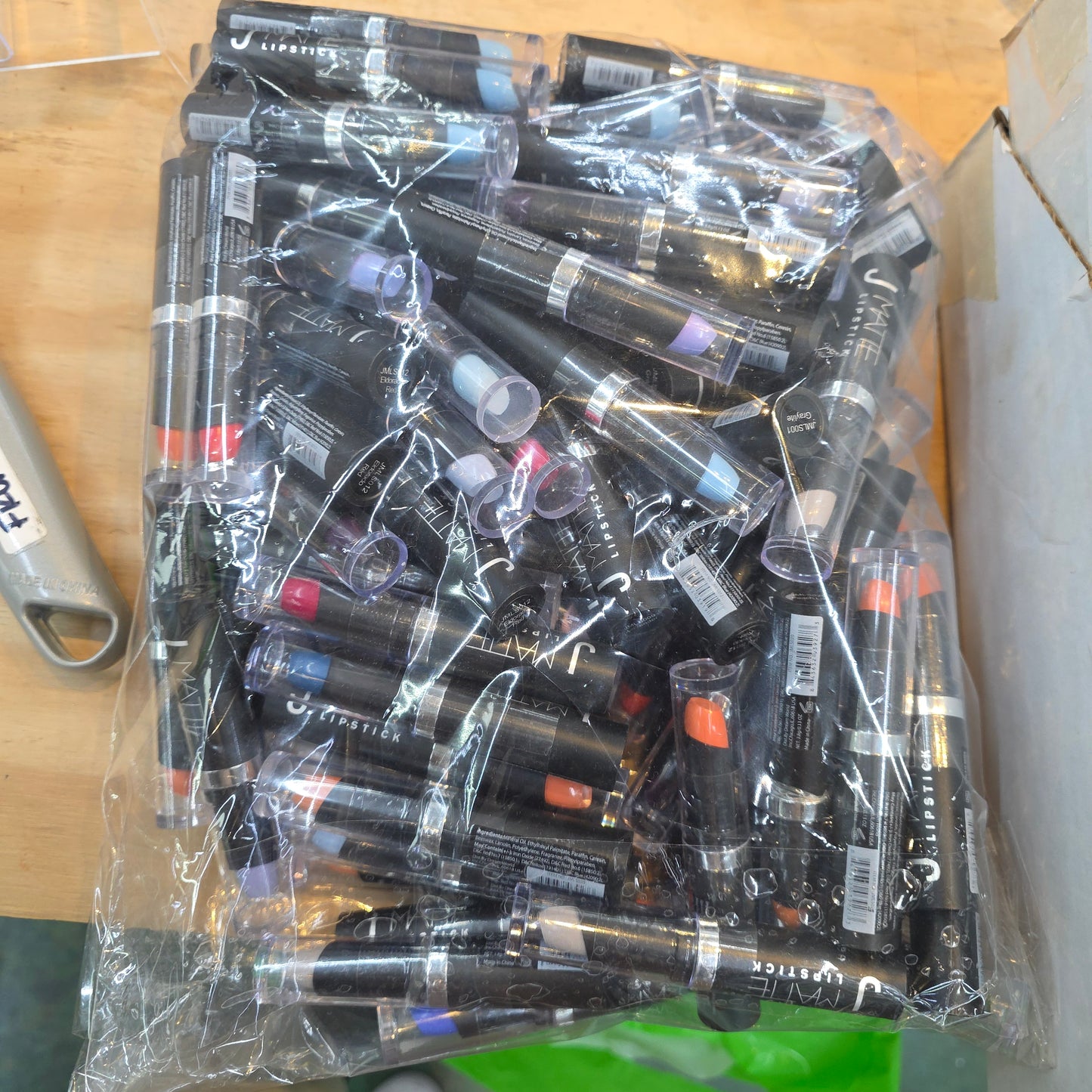 🔥 theMUAproject Assorted Lipstick Bag
