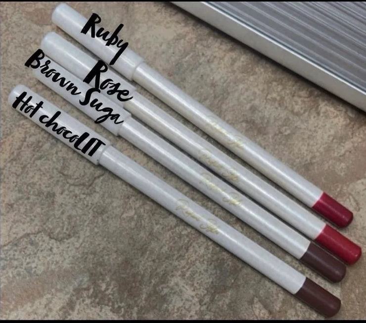 Radiant Styles By Rae - Hot ChocoLIT Lip Liner