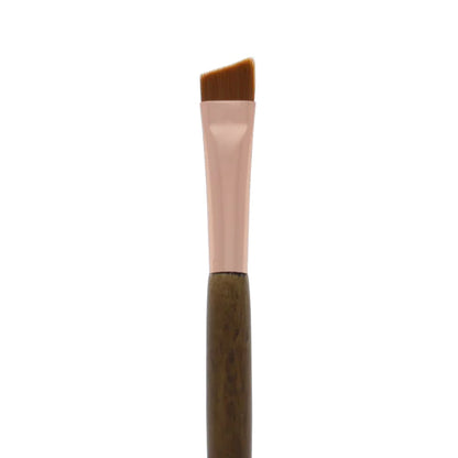 Amor Us Angled Definer Brush 113