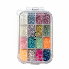Vueset Bella - 16 Section Mini Palette