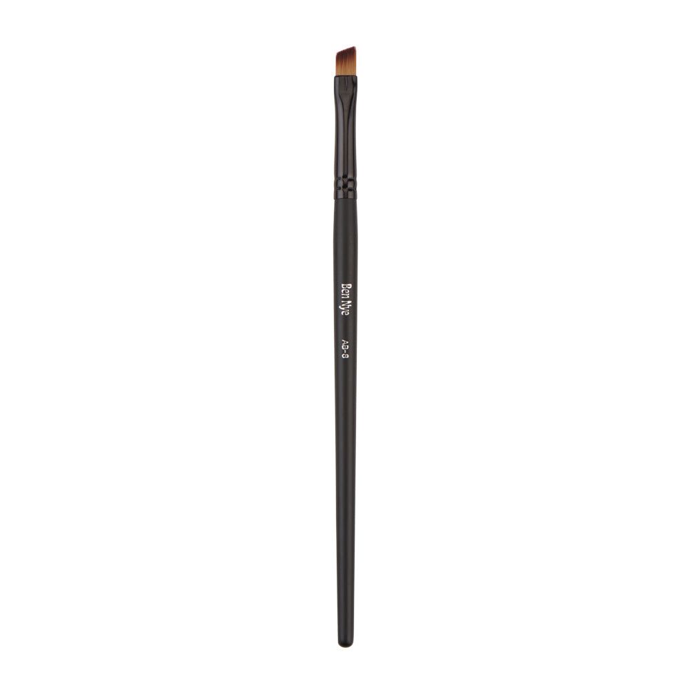 Ben Nye AB-8 Wide Angle Brush