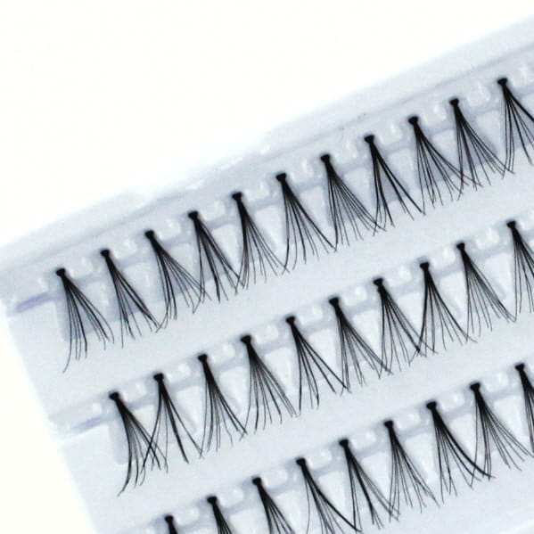 theMUAproject Flare Long Bulk Lashes – The Make-Up Artist Project