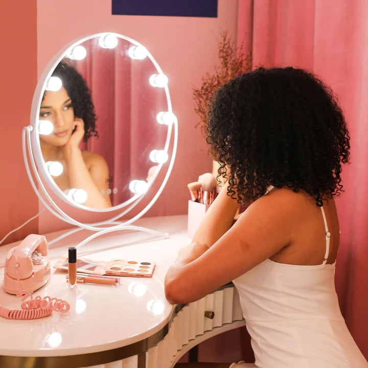 Lurella 11 Bulb Round Vanity Mirror - White/ Avalanche