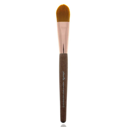 Amor Us Large Foundation Brush 105