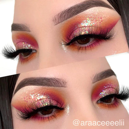 Amor Us Queen Of Hearts Eyeshadow Palette