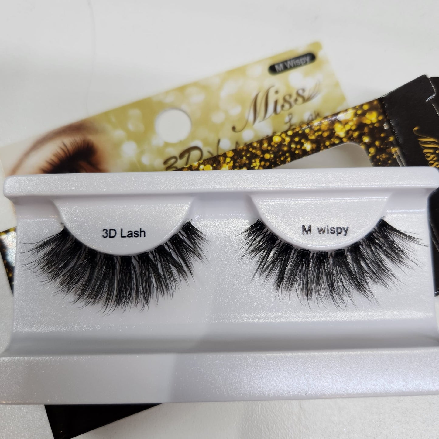 Miss Lashes 3D Volume Lashes - M Wispy